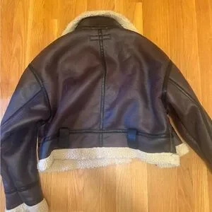 Zara Beige Sherpa Outerwear